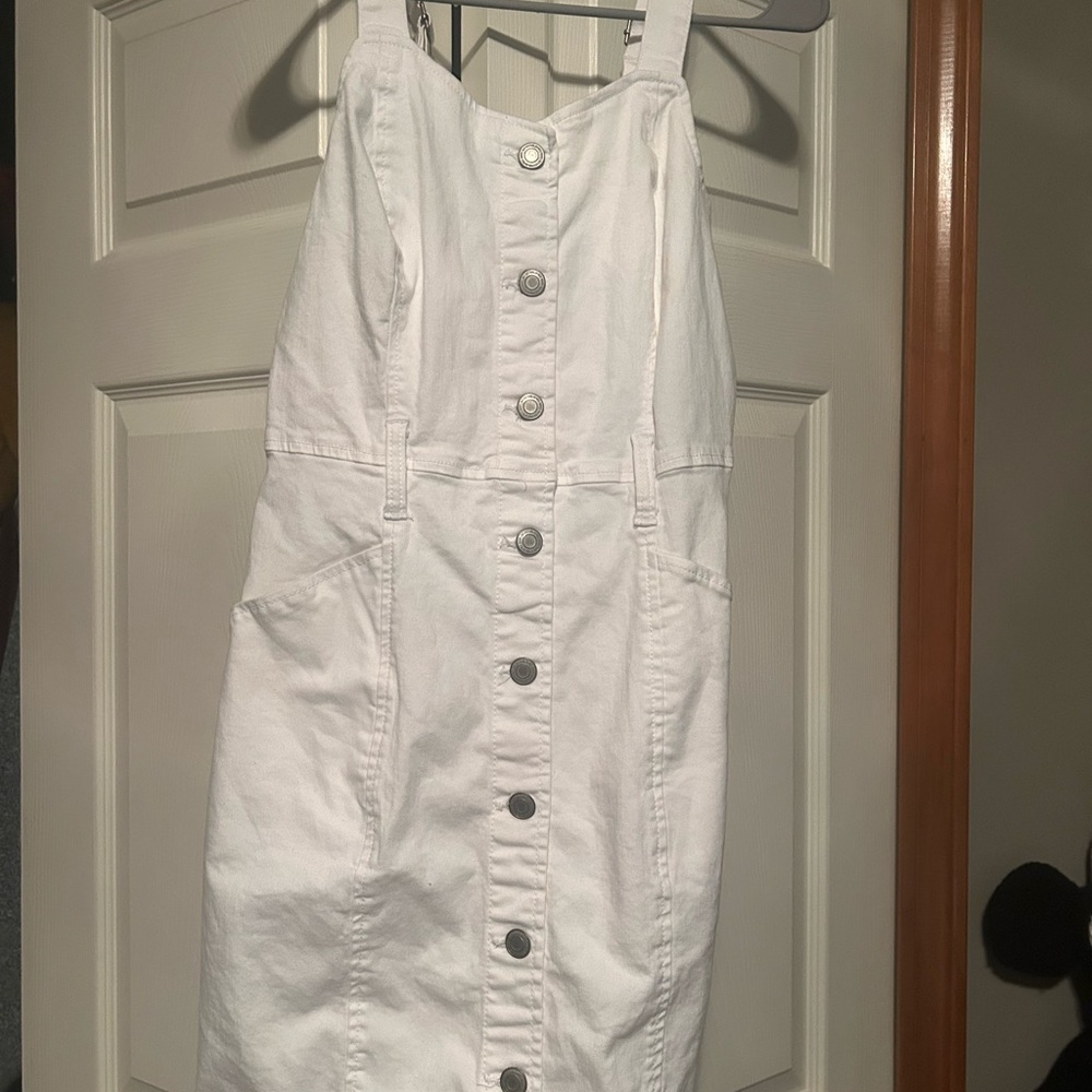 SO White Strapless Button-Down Dress